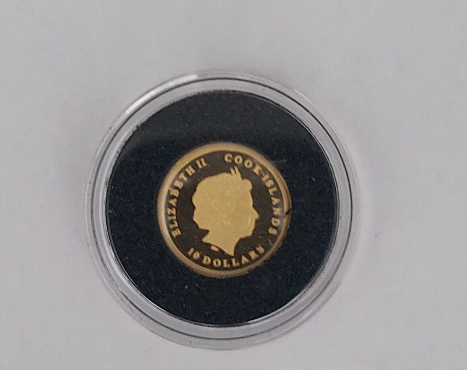 Zlatna kovanica 1 gram 999,9/1000 10 dolara Elizabeth II Cook islands